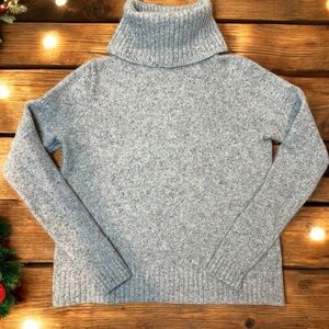 J.Crew Gray Lambswool Blend Heritage Turtleneck Sweater – Size M